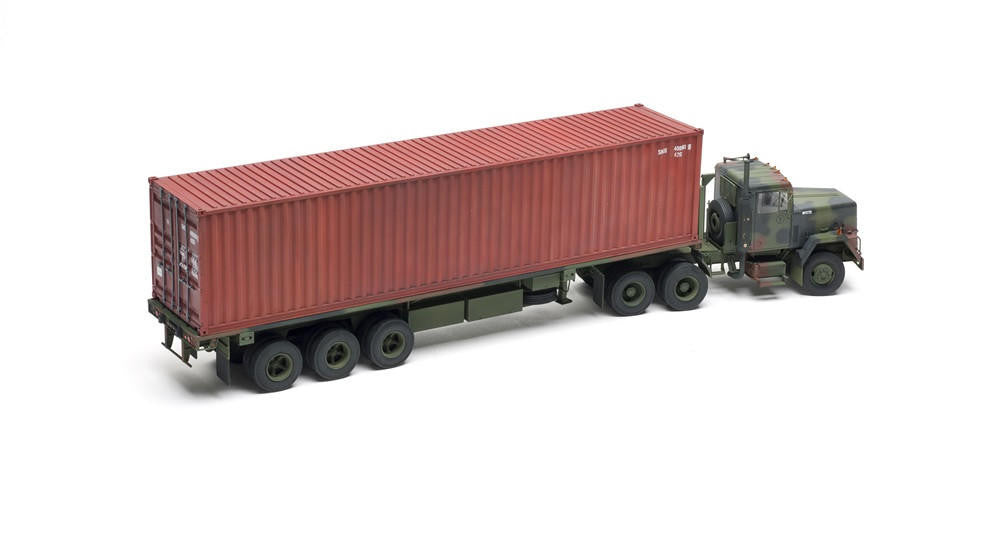 Trumpeter 1/35 M1915 Tractor Ww/M872 1015 