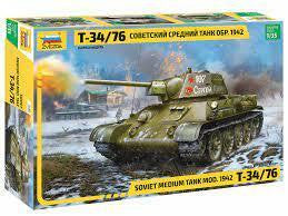Zvezda 1/35 T-34/76 Mod.1942 3686